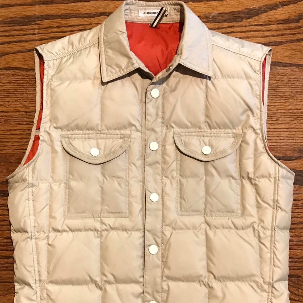 J. Lindeberg Men’s Insulated Golf Vest